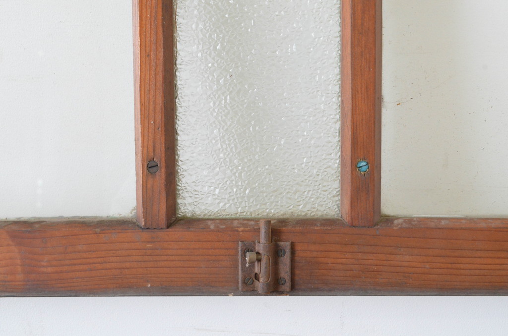 アンティーク建具　ペイント仕上げ限定　古い洋館で使われていた両開き窓と回転窓のセット(突き出し窓、ガラス扉、明かり取り、明り取り)(R-064979)