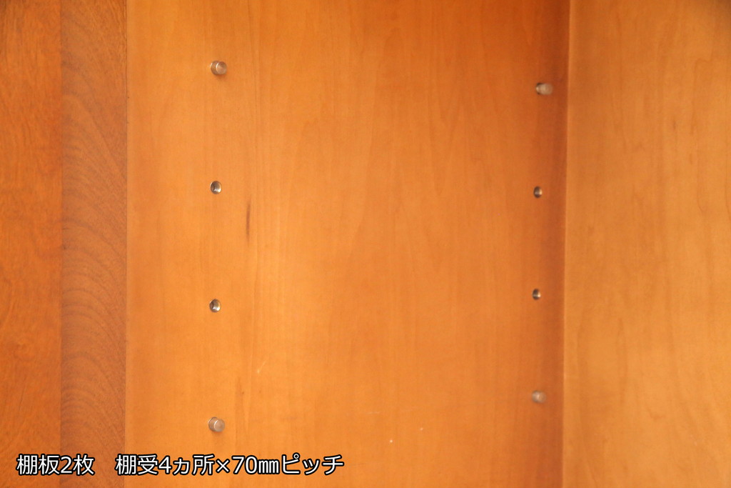 中古　美品　横浜ダニエル(daniel)　リメイク　気品のあるデザインが魅力的な作業台付きサイドボード(キャビネット、収納棚、引き出し、サイドチェスト)(R-055563)