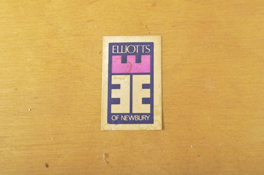 イギリスビンテージ　エリオッツ・オブ・ニューべリー(Elliotts of Newbury社)　チーク材　北欧モダンなインテリアが叶うダイニングチェア2脚セット(椅子、イス、英国、ヴィンテージ)(R-065615)