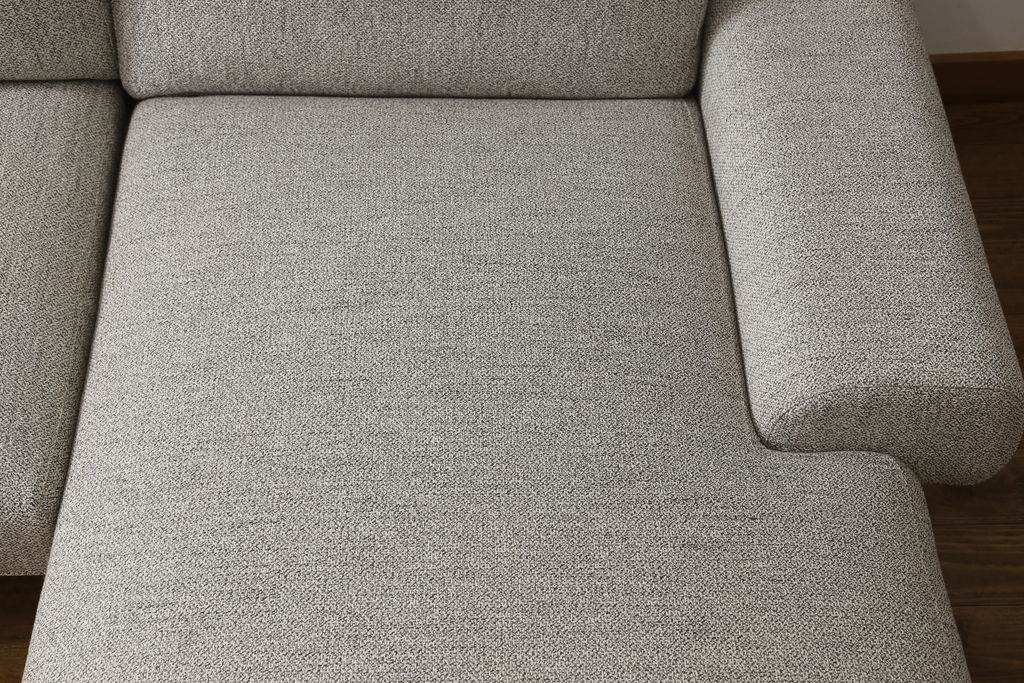 中古　展示美品　2019年8月購入　エスティック　フォルマックス(formax)　パンナ(PANNA)　フェザー　ナチュラルな空間づくりにおすすめの2P片肘ソファ(右)+片肘ロングシートソファ(左)セット(二人掛けソファ、カウチソファ、ロングソファ)(定価約86万8千円)(R-056023)