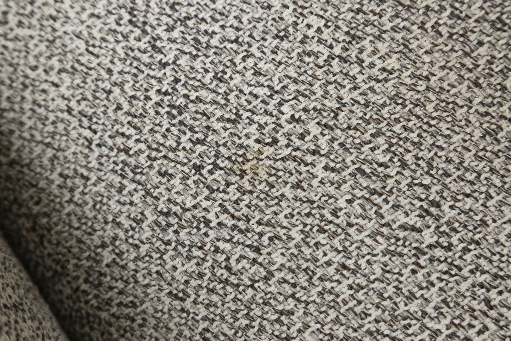 中古　展示美品　2019年8月購入　エスティック　フォルマックス(formax)　パンナ(PANNA)　フェザー　ナチュラルな空間づくりにおすすめの2P片肘ソファ(右)+片肘ロングシートソファ(左)セット(二人掛けソファ、カウチソファ、ロングソファ)(定価約86万8千円)(R-056023)