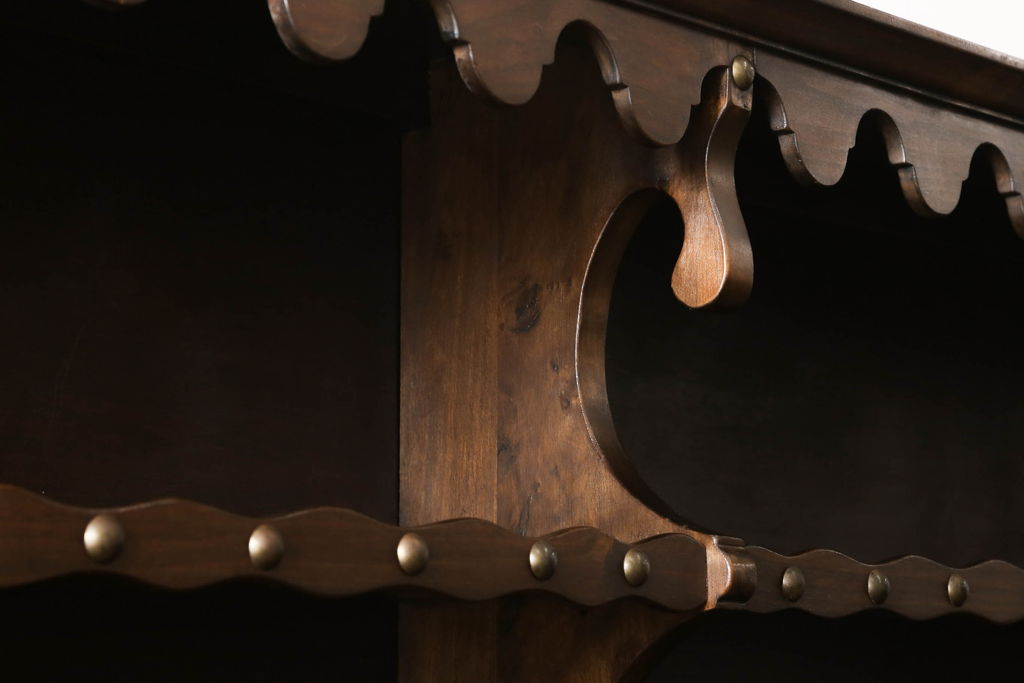 ビンテージ家具　スペイン製　華やかな意匠が存在感抜群のキャビネット(カップボード、飾り棚、オープンラック、収納棚、ヴィンテージ)(R-054299)