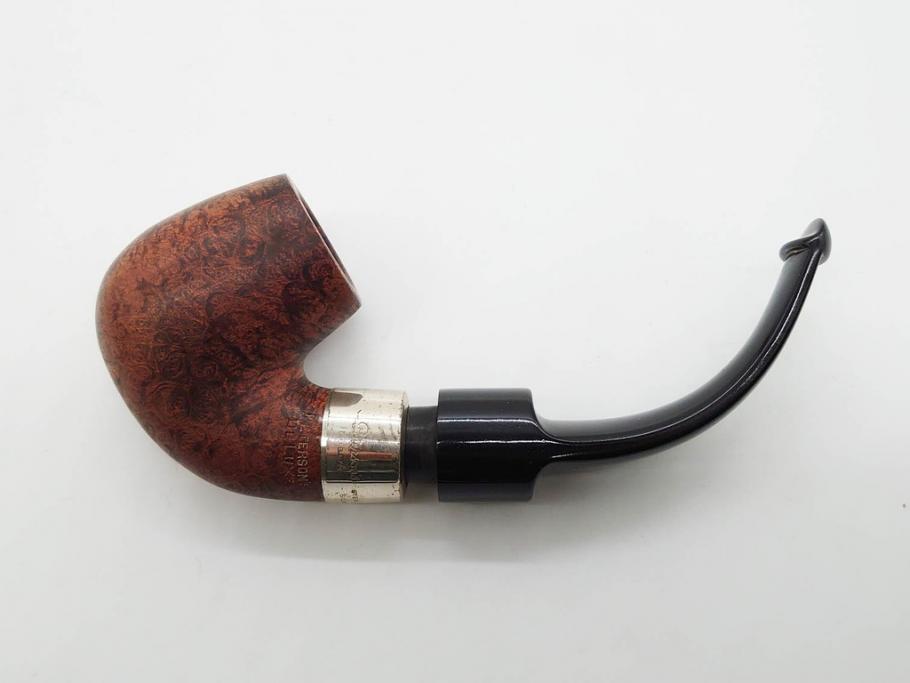 アイルランド　PETERSON’S(ピーターソン)　STERLING SILVER(スターリング シルバー)/デンマーク　BARI(バリ)　素材を生かしたデザインが持ち味のパイプ煙草4点セット(タバコ、木製、 喫煙具、煙草、煙管、キセル、箱付き、袋付き、北欧)(R-079513)