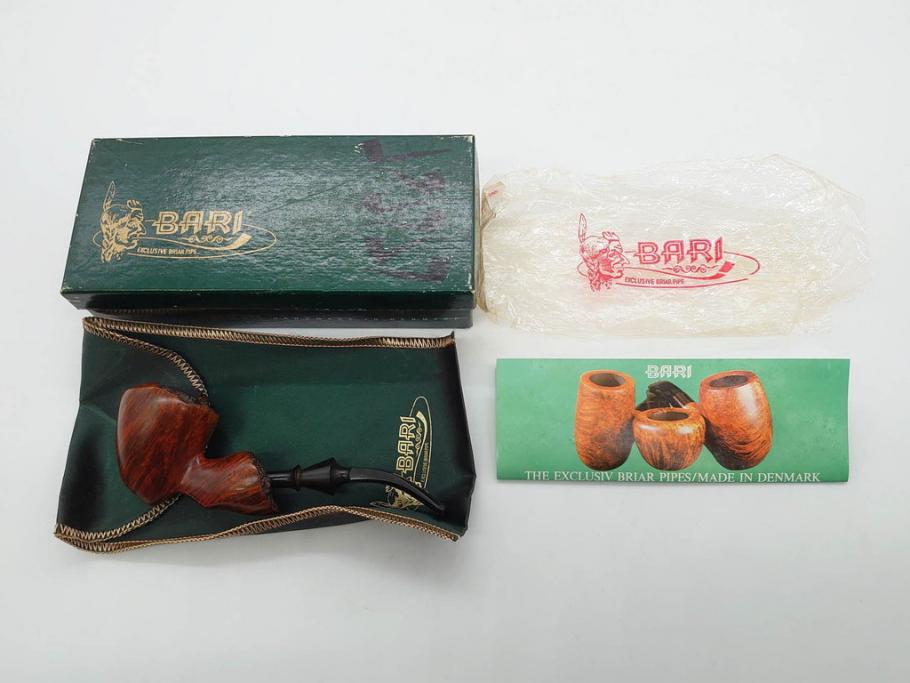 アイルランド　PETERSON’S(ピーターソン)　STERLING SILVER(スターリング シルバー)/デンマーク　BARI(バリ)　素材を生かしたデザインが持ち味のパイプ煙草4点セット(タバコ、木製、 喫煙具、煙草、煙管、キセル、箱付き、袋付き、北欧)(R-079513)