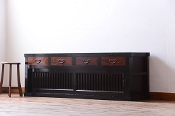 アンティーク家具　大正昭和初期　前面欅(ケヤキ)玉杢材　凝った造りの茶箪笥(飾り棚、茶棚)(R-042457)