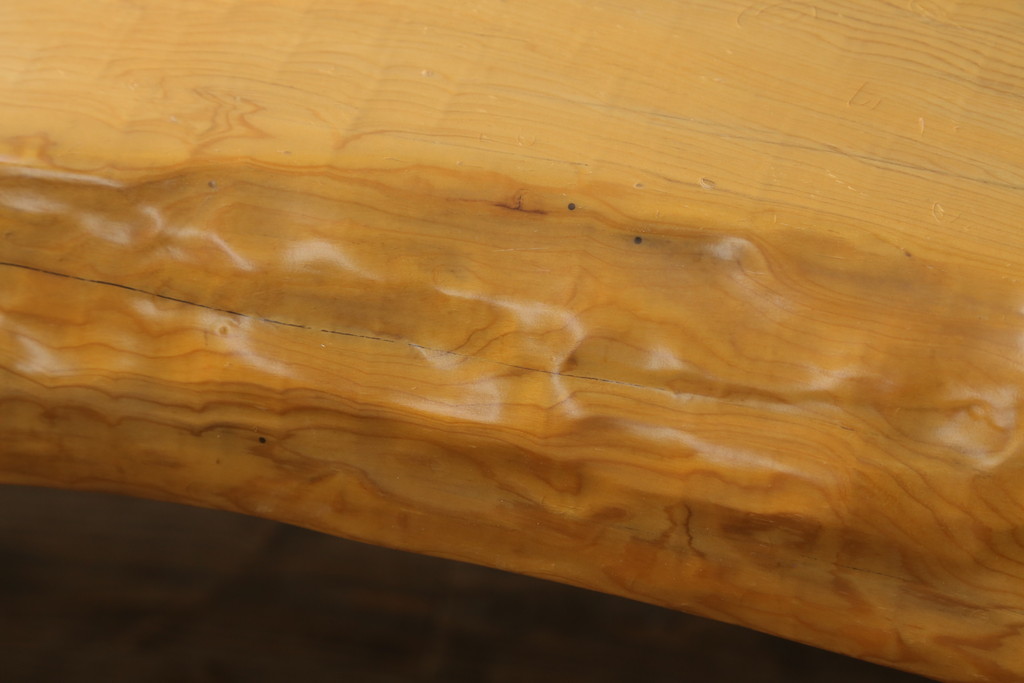 中古　美品　屋久杉一枚板の天板が贅沢なダイニングテーブル(4人掛け、6人掛け、食卓)(定価約200万円)(R-061005)