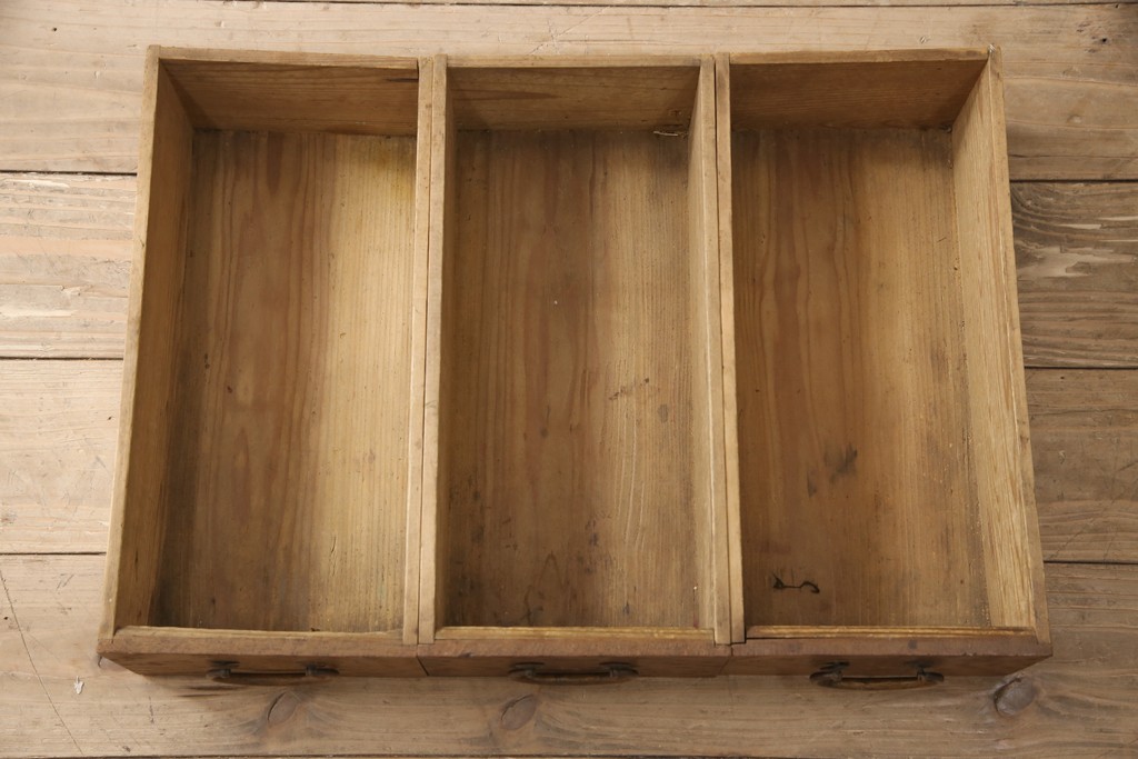和製アンティーク　古い時代の味わいがお楽しみいただける三尺水屋箪笥サイドボード(収納棚、戸棚、キャビネット、食器棚)(R-055419)