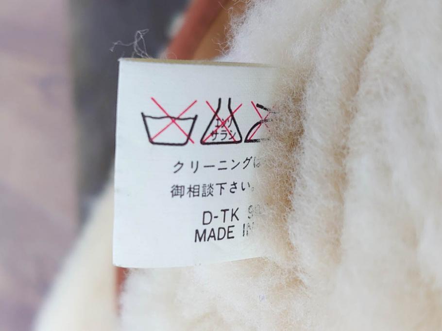 アメリカ　AVIREX(アヴィレックス)　羊革　TYPE  B-3　サイズ42　フライトジャケット(アビレックス、ブラウン、茶色、毛皮、ムートン、ボマージャケット、空軍、ミリタリーウェア、アウター、ボンバージャケット、シープスキン、USA製)(R-079597)
