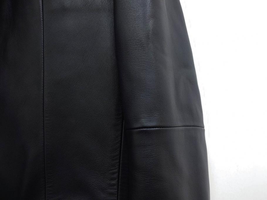 スペイン　LOEWE(ロエベ)　羊革　サイズ46　ラムレザージャケット(シープスキン、アウター、メンズ、男性、黒、ブラック、皮製品、裏地付き)(R-079598)