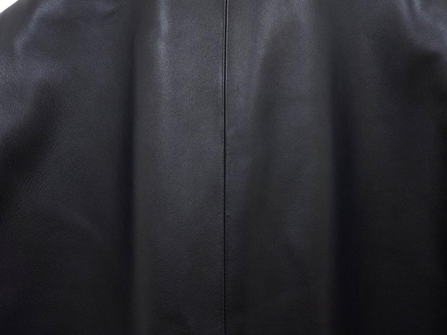 スペイン　LOEWE(ロエベ)　羊革　サイズ46　ラムレザージャケット(シープスキン、アウター、メンズ、男性、黒、ブラック、皮製品、裏地付き)(R-079598)
