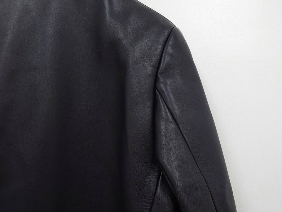 スペイン　LOEWE(ロエベ)　羊革　サイズ46　ラムレザージャケット(シープスキン、アウター、メンズ、男性、黒、ブラック、皮製品、裏地付き)(R-079598)