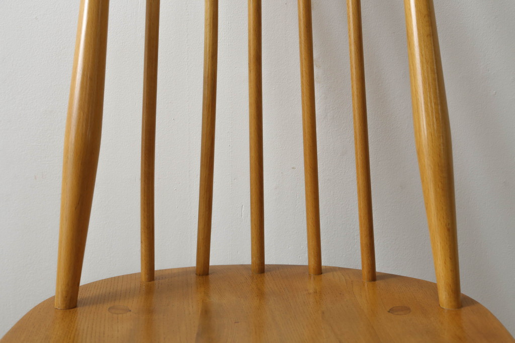イギリスビンテージ　ERCOL(アーコール)　ゴールドスミス　北欧テイストのお部屋におすすめ!!洗練された佇まいが魅力的なチェア (ダイニングチェア、椅子、イス、板座チェア、ヴィンテージ)(R-062205)