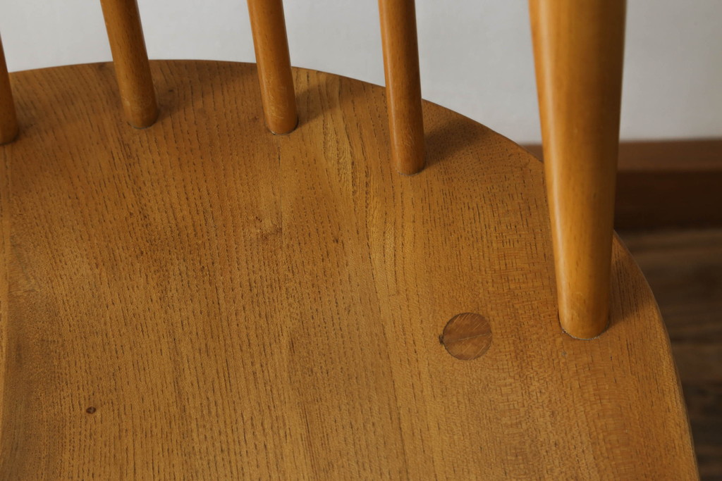 イギリスビンテージ　ERCOL(アーコール)　ゴールドスミス　北欧テイストのお部屋におすすめ!!洗練された佇まいが魅力的なチェア (ダイニングチェア、椅子、イス、板座チェア、ヴィンテージ)(R-062205)
