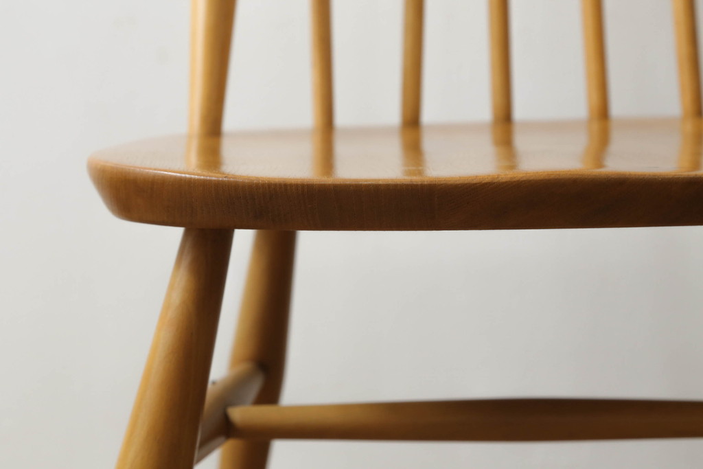 イギリスビンテージ　ERCOL(アーコール)　ゴールドスミス　北欧テイストのお部屋におすすめ!!洗練された佇まいが魅力的なチェア (ダイニングチェア、椅子、イス、板座チェア、ヴィンテージ)(R-062205)