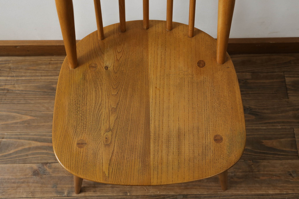 イギリスビンテージ　ERCOL(アーコール)　ゴールドスミス　北欧テイストのお部屋におすすめ!!洗練された佇まいが魅力的なチェア (ダイニングチェア、椅子、イス、板座チェア、ヴィンテージ)(R-074548)