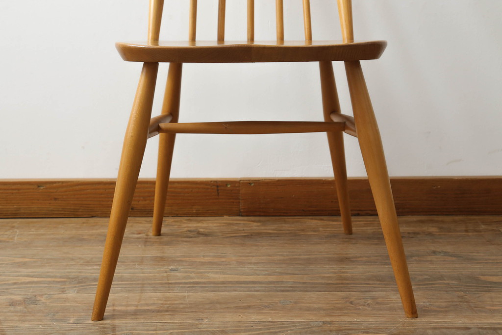 イギリスビンテージ　ERCOL(アーコール)　ゴールドスミス　北欧テイストのお部屋におすすめ!!洗練された佇まいが魅力的なチェア (ダイニングチェア、椅子、イス、板座チェア、ヴィンテージ)(R-074548)