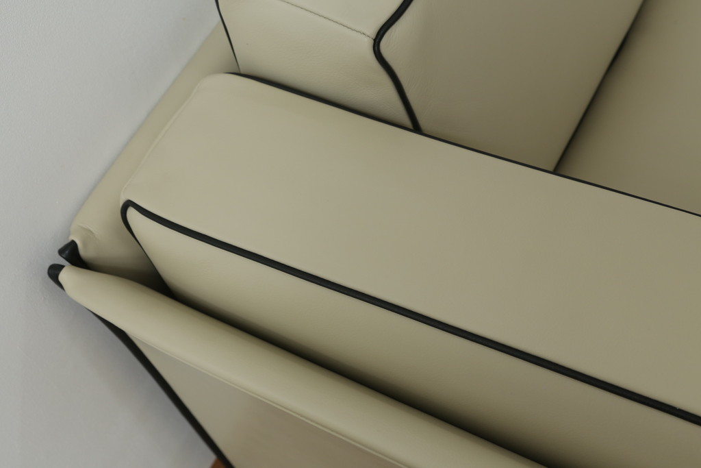 中古 展示品 超美品 Cassina(カッシーナ) 405 DUC(デュック) FX 中古 展示品 超美品 Cassina(カッシーナ) 405 DUC(デュック) FX