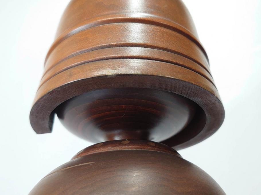 内閣総理大臣賞受賞作家 関口三作　創作こけし　「武人」　高さ 約52.5cm　匠の卓越したデザイン性が光るこけし(郷土人形玩具、伝統工芸、民芸品、置物、ディスプレイ、木彫　木製、共箱付き)(R-079507)