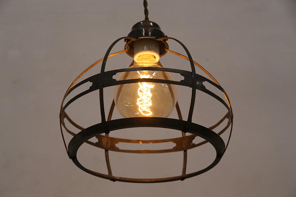 アンティーク照明　昭和初期　エジソン球　銅製のブラケットが魅力の天井照明(ペンダントライト、シェード)(R-044688)