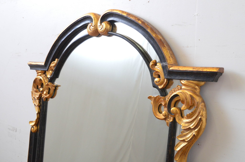 フランスアンティーク　ゴールドとブラックカラーの組み合わせがシックで素敵なウォールミラー(壁掛け鏡)(R-065563)