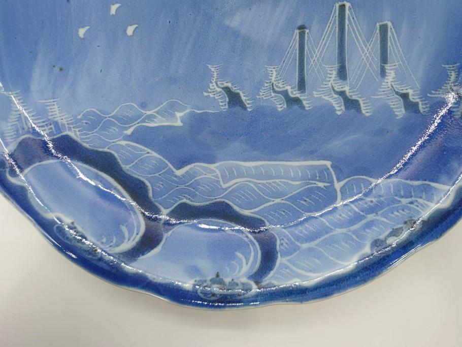 江戸期　古伊万里　染付　富士山・山水図　約30cm　9.7寸　丁寧な絵付けが優美な大皿(干し網、ツバメ、海、波、風景、和皿、和食器、九寸七分)(R-079557)
