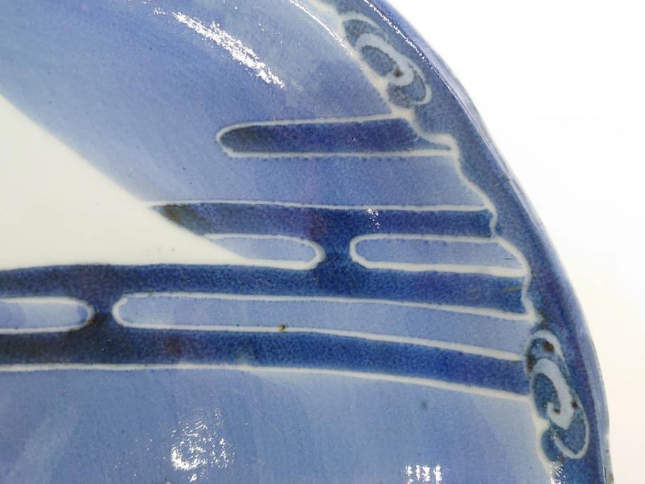 江戸期　古伊万里　染付　富士山・山水図　約30cm　9.7寸　丁寧な絵付けが優美な大皿(干し網、ツバメ、海、波、風景、和皿、和食器、九寸七分)(R-079557)