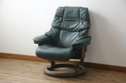 中古　EKORNES(エコーネス)　本革　ロングセラー!!一番人気のストレスレス レノ クラシック(M)(レザー、アームチェア、リクライニングチェア、椅子、一人掛けソファ、1Pソファ)(R-079033)