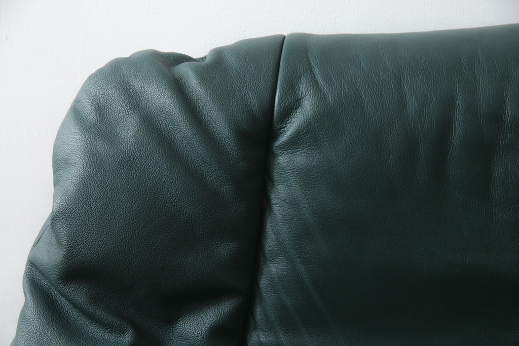 中古　EKORNES(エコーネス)　本革　ロングセラー!!一番人気のストレスレス レノ クラシック(M)(レザー、アームチェア、リクライニングチェア、椅子、一人掛けソファ、1Pソファ)(R-079033)