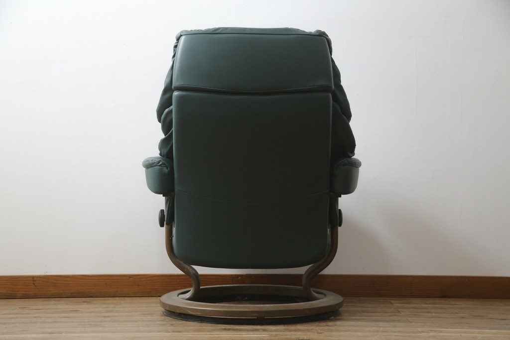 中古　EKORNES(エコーネス)　本革　ロングセラー!!一番人気のストレスレス レノ クラシック(M)(レザー、アームチェア、リクライニングチェア、椅子、一人掛けソファ、1Pソファ)(R-079033)