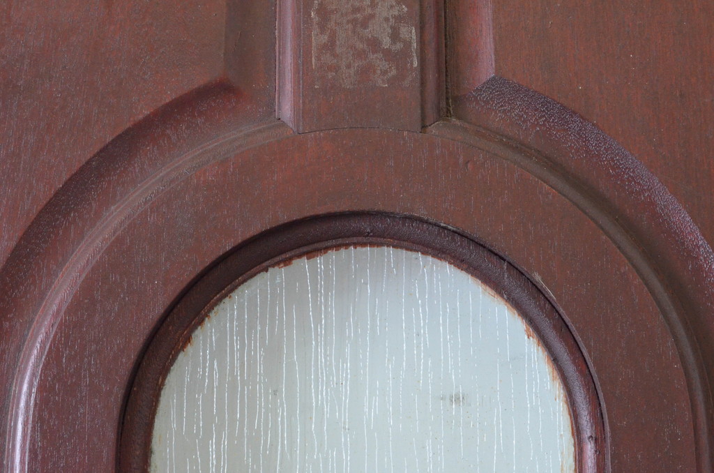 イギリスアンティーク!　ペイント仕上げ限定!　珍しい波ガラス入りのオーバルデザインペイントドア1枚(英国、玄関ドア、玄関扉、建具)(R-064965)