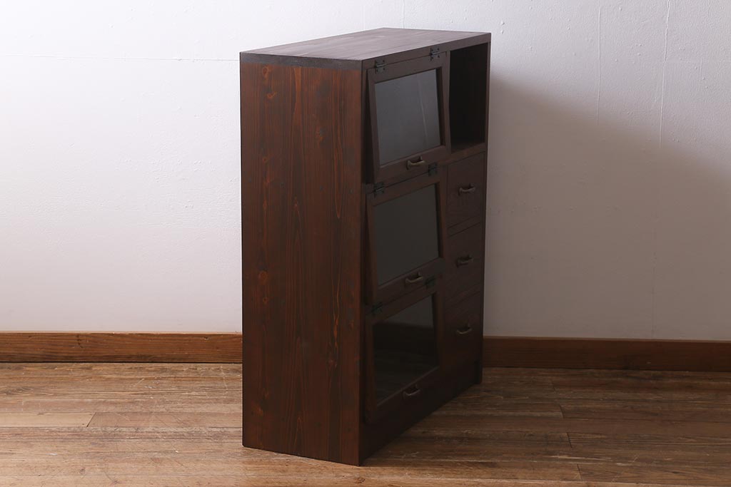 【オーダー注文・受注生産商品】ラフジュ工房オリジナル　古材使用　リメイク家具　パタパタ扉　ディスプレイを楽しめるキャビネット(収納棚、リビングボード)