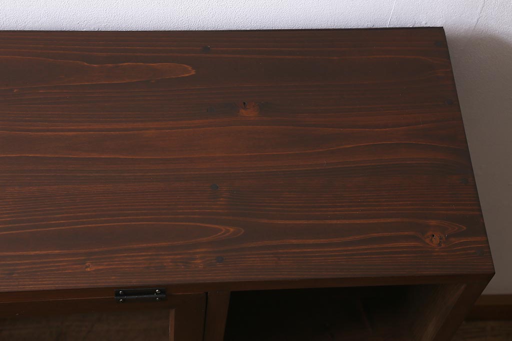 【オーダー注文・受注生産商品】ラフジュ工房オリジナル　古材使用　リメイク家具　パタパタ扉　ディスプレイを楽しめるキャビネット(収納棚、リビングボード)