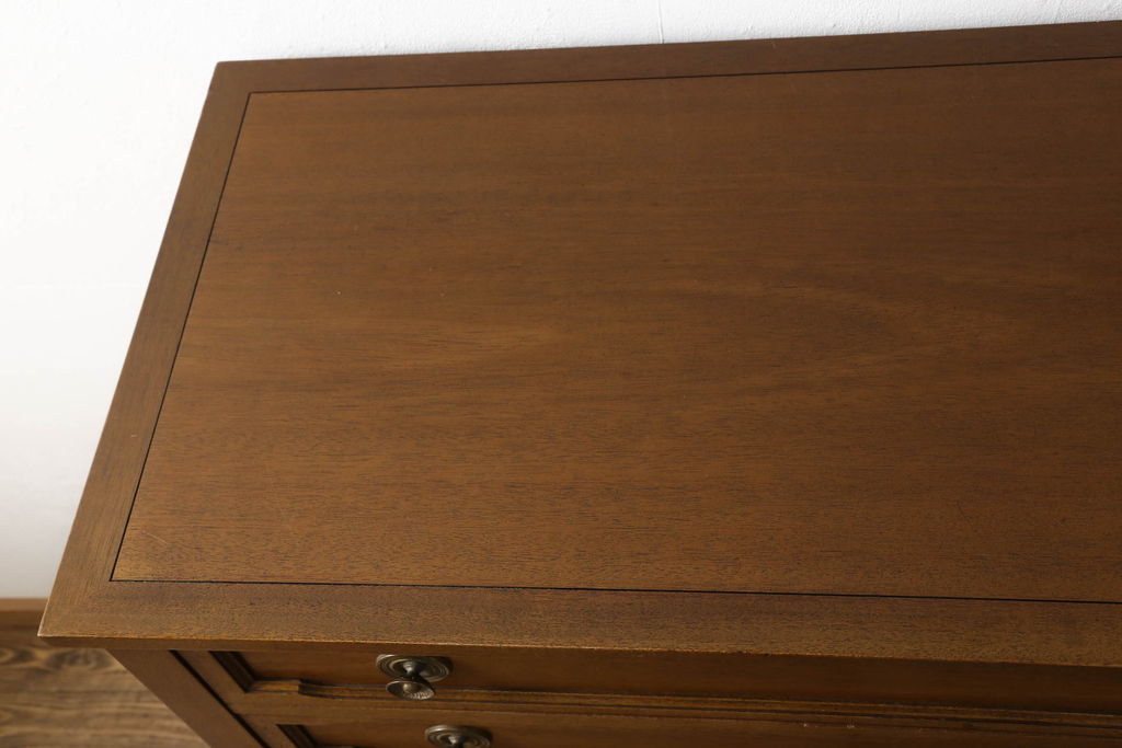 中古　DREXEL HERITAGE(ドレクセルヘリテイジ)　Triune(トライユン)　気品溢れるエレガントなマホガニー材製チェスト(引き出し、サイドボード、収納箪笥、整理タンス)(R-059837)