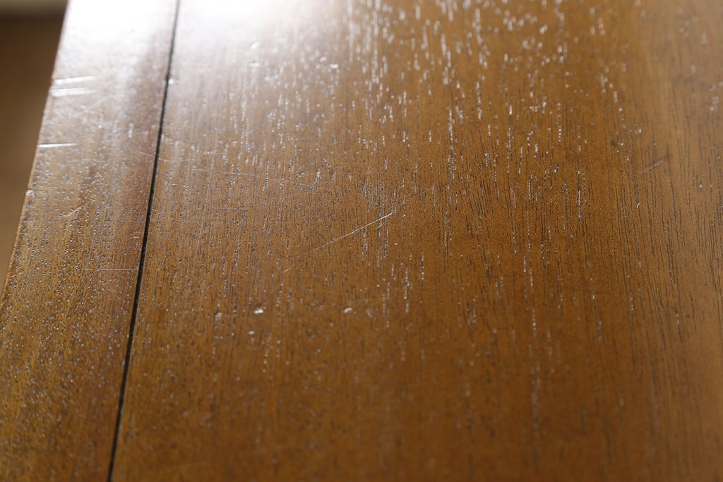 中古　DREXEL HERITAGE(ドレクセルヘリテイジ)　Triune(トライユン)　気品溢れるエレガントなマホガニー材製チェスト(引き出し、サイドボード、収納箪笥、整理タンス)(R-059837)