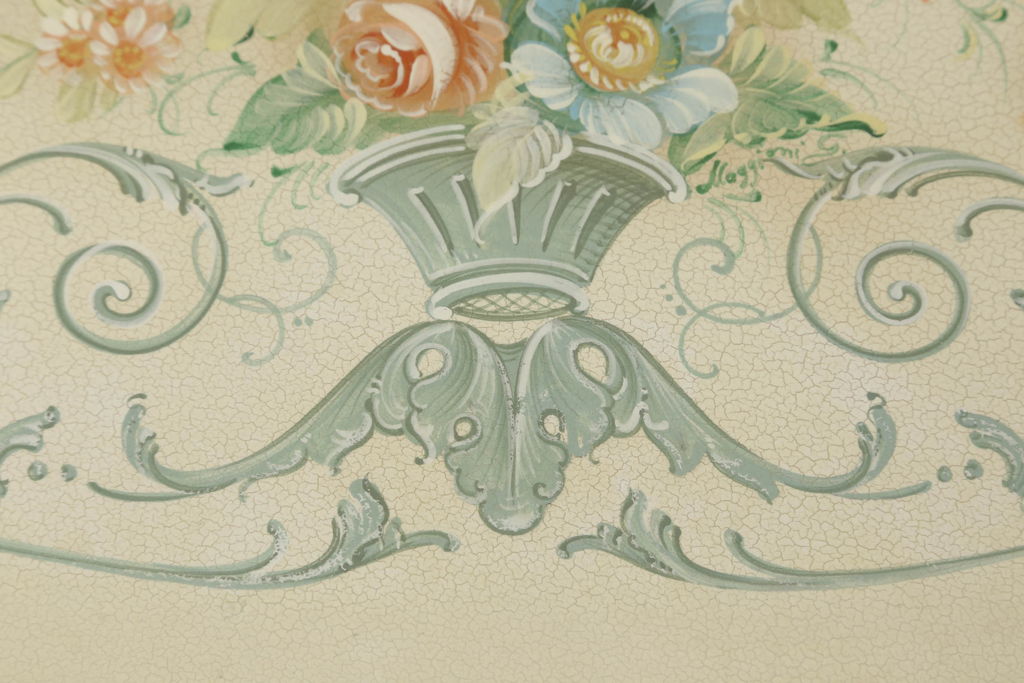 中古　イタリア高級家具　ノバパルク(NOVAPLAK)　ロココ調の装飾が美しい!エレガントな空間作りに活躍するサイドボード(定価約120万円)(ワークデスク、在宅ワーク、在宅用、チェスト)(R-051849)