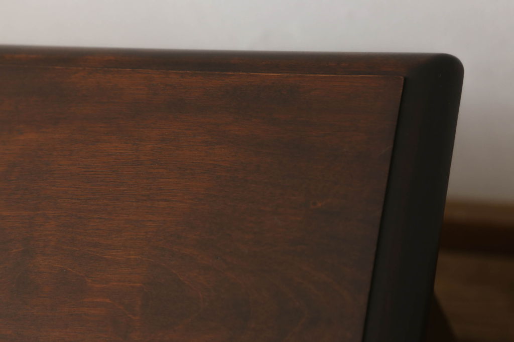 中古　美品　松本民芸家具　クラシカルな佇まいが魅力的なT型片袖机(ワークデスク、作業台、在宅用、在宅ワーク用デスク)(定価約37万円)(R-059818)