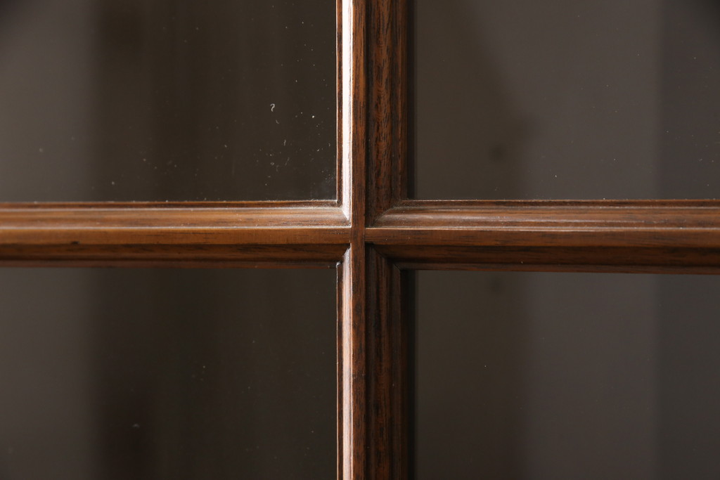 中古　アメリカ　Stickley(スティックレー、スティックレイ)　マホガニー材　照明付き!　高級感漂うコーナーキャビネット(飾り棚、収納棚)(R-049704)