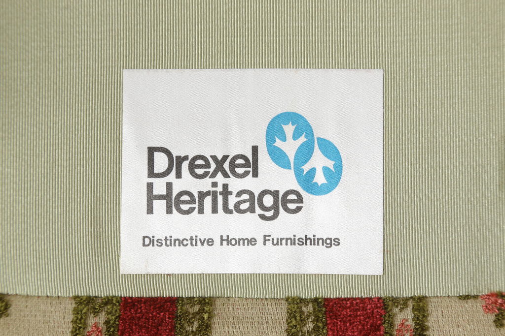 中古　超美品　DREXEL HERITAGE(ドレクセルヘリテイジ)　小花の柄がクラシカルな雰囲気を醸し出す1人掛けソファ+オットマンセット(アームチェア、1Pソファ、一人掛けソファ)(R-055519)