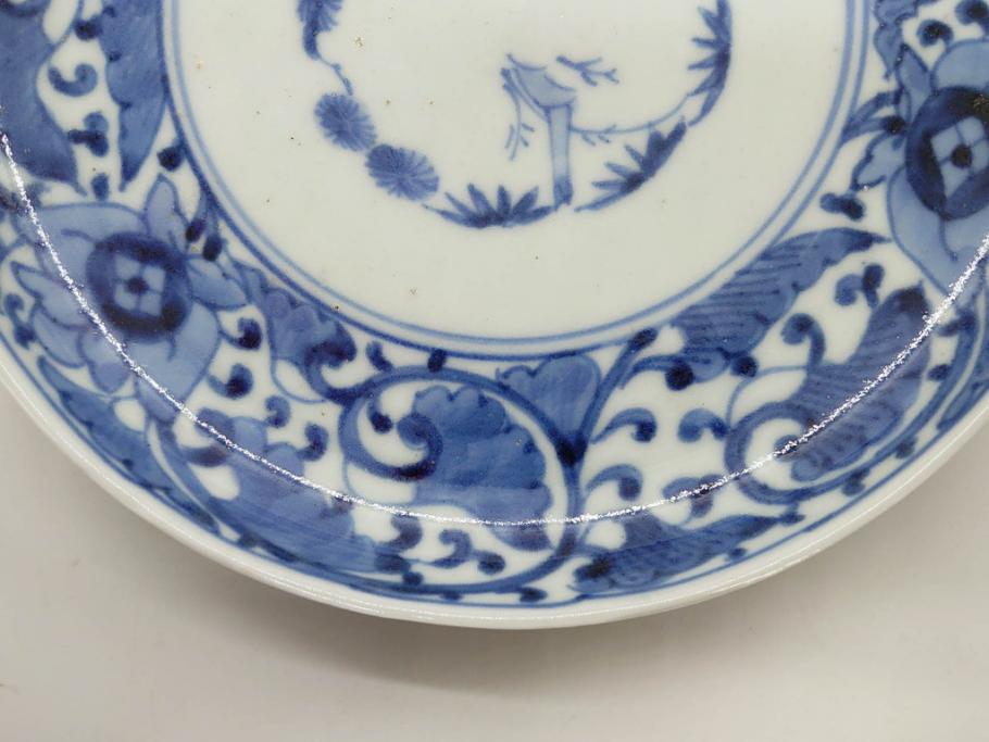 江戸期　古伊万里　染付　冨貴長春　松竹梅　牡丹唐草文様　約17cm　5.6寸　雅な絵付けに目を奪われる中皿3枚セット(窓絵、和皿、和食器、五寸六分)(R-079572)