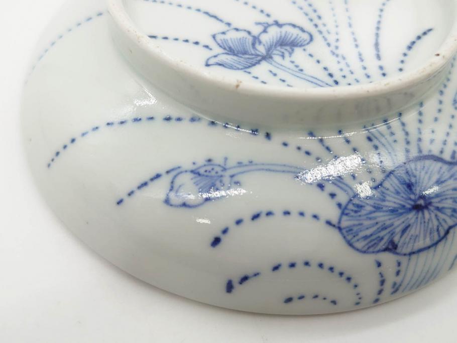 江戸期　古伊万里　染付　線描　蝶花図　約12cm　4寸　清楚な美しさのある蓋付き茶碗2客セット(ちょう、蓮?、和食器、どんぶり、蓋茶碗、四寸)(R-079599)
