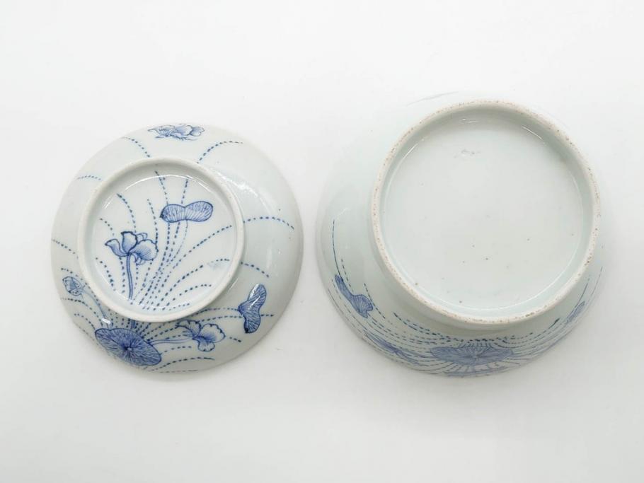 江戸期　古伊万里　染付　線描　蝶花図　約12cm　4寸　清楚な美しさのある蓋付き茶碗2客セット(ちょう、蓮?、和食器、どんぶり、蓋茶碗、四寸)(R-079599)