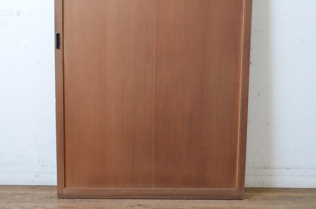 アンティーク建具　昭和初期　上手物!!　美しい柾目が魅力の舞良戸1枚(まいらど、横桟板戸、引き戸)(R-065254)