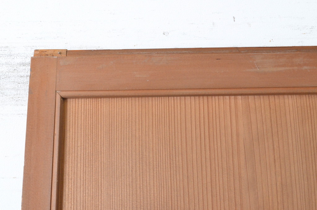 アンティーク建具　昭和初期　上手物!!　美しい柾目が魅力の舞良戸1枚(まいらど、横桟板戸、引き戸)(R-065254)