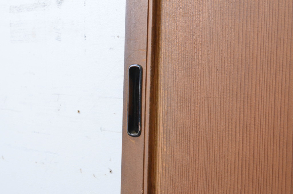 アンティーク建具　昭和初期　上手物!!　美しい柾目が魅力の舞良戸1枚(まいらど、横桟板戸、引き戸)(R-065254)