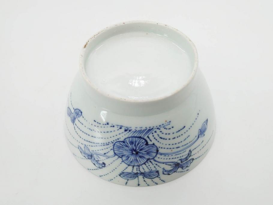 江戸期　古伊万里　染付　線描　蝶花図　約12cm　4寸　爽やかな印象の蓋付き茶碗3客セット(ちょう、蓮?、和食器、どんぶり、蓋茶碗、四寸)(R-079601)