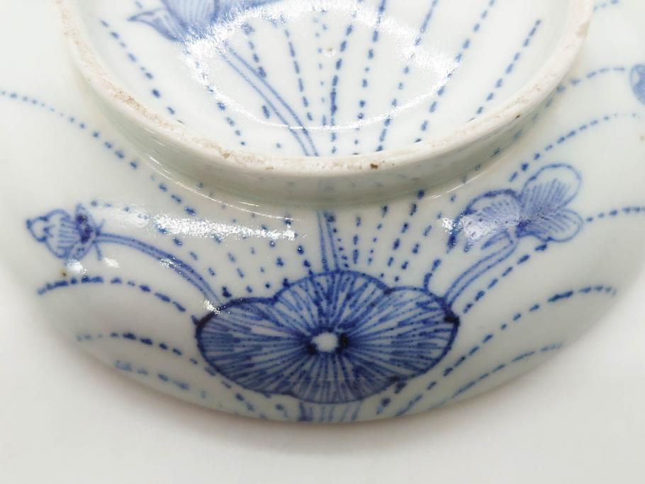 江戸期　古伊万里　染付　線描　蝶花図　約12cm　4寸　爽やかな印象の蓋付き茶碗3客セット(ちょう、蓮?、和食器、どんぶり、蓋茶碗、四寸)(R-079601)