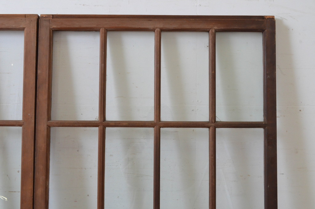 アンティーク建具　上手物!　古い木味の面取り桟ガラス窓2枚セット(ガラス戸、引き戸)(R-065262)