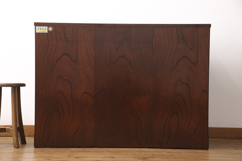 中古　美品　岩谷堂箪笥　迫力のある杢目と金具が存在感を放つ整理箪笥(衣装箪笥、引き出し、サイドチェスト)(R-055569)