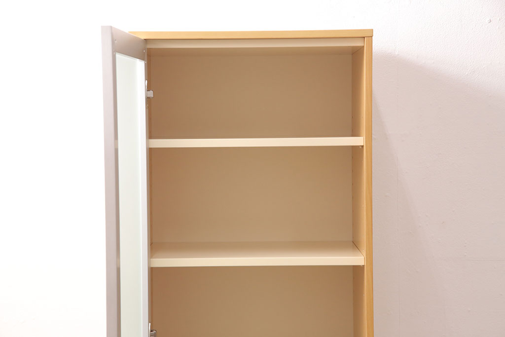 中古 インザルーム In The Room シンプルモダン アルミ枠の扉がおしゃれなキャビネット 収納棚 サイドキャビネット R ラフジュ工房 中古 インザルーム In The Room シンプルモダン アルミ枠の扉がおしゃれなキャビネット 収納棚 サイドキャビネット R ラフジュ工房