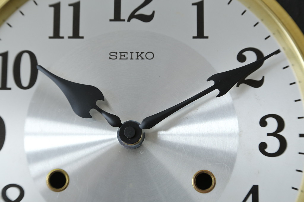 和製アンティーク　SEIKO(セイコー)　30DAY　クォーツ式　昔懐かしい雰囲気を醸し出す掛け時計(柱時計、古時計、振り子時計)(R-072170)